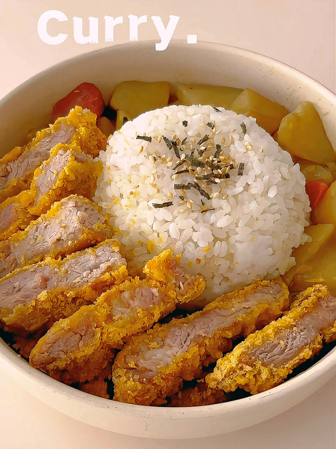 一人食咖喱猪排饭酱汁浓郁好吃到舔盘