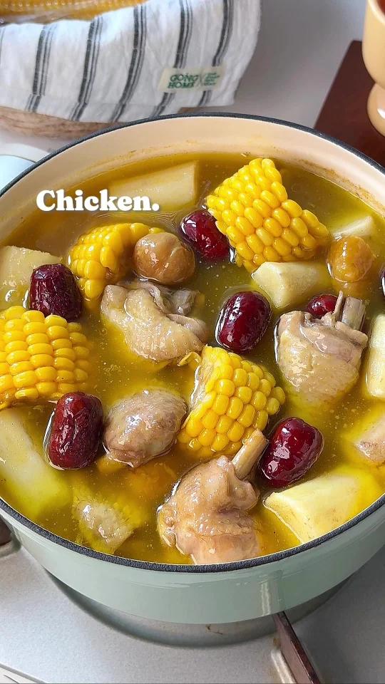 秋冬滋补暖汤！金汤板栗鸡鲜美浓郁又养胃