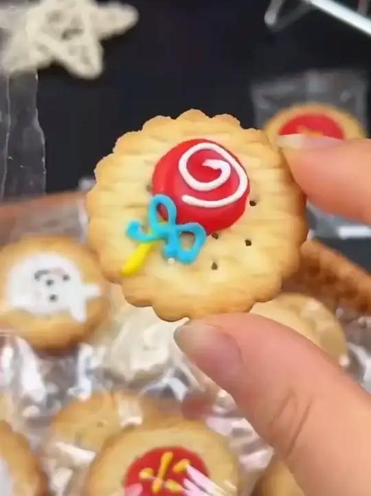 马上到儿童节啦,家里有娃的赶紧给安排上!糖霜饼干 儿童饼干 卡通饼干 儿童节礼物