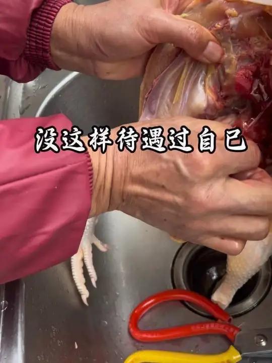 冬至到底该吃啥呢?冬至大如年,愿你在这个寒冷的日子里,感受到家的温暖,事业如冬至后的阳气,