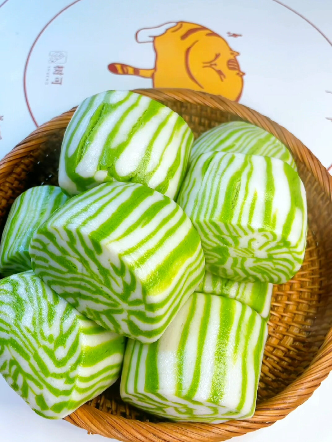 菠菜汁双色刀切小馒头