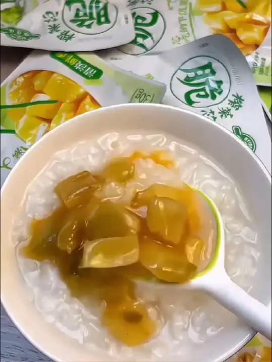 备德福榨菜芯,天气热小咸菜特别开胃!脆嫩爽口～