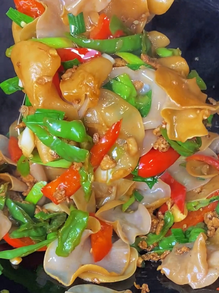 白玉木耳小炒肉