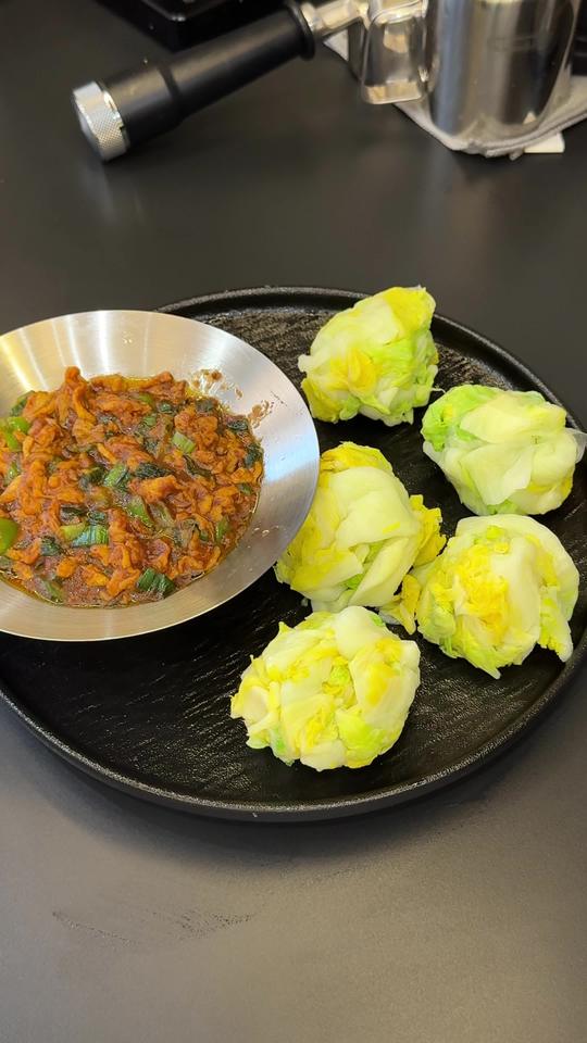 霜打冻白菜清甜解腻，真实生活分享这口鲜美