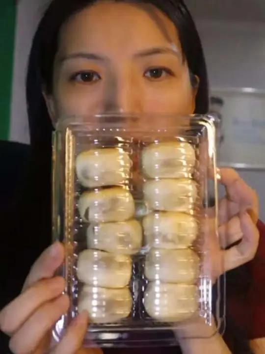 怎么拍种草视频有收益?小夏书记直播间买的绿豆糕,好吃经济实惠 给孩子家人都爱吃#冰皮绿豆饼