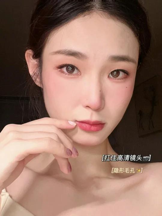 高清镜头下毛孔的秘密