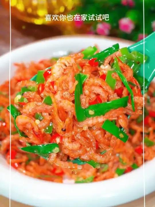 解锁一道洋葱的新吃法美食教程家常菜洋葱炒鸡蛋x