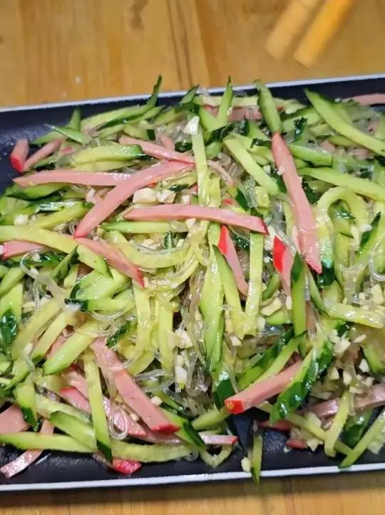 芥末三丝 凉菜的制作过程 非常详细从备菜到调汁到成品 非常简单详细
