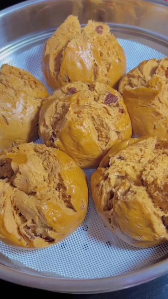 姐妹们，一起来做红糖大枣开花馒头呀！