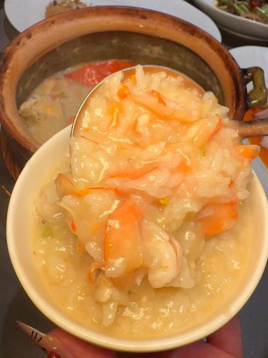 今天喝了海鲜粥,超好喝