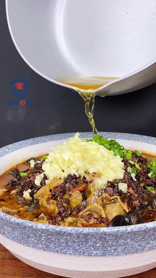 巨香巨嫩巨下饭的水煮牛肉!家常做法零失败!水煮牛肉 水煮牛肉片 水煮牛肉做法 水煮肉片 美