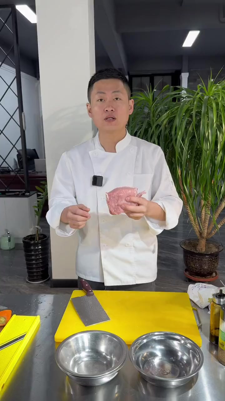 老式锅包肉这道菜，十个人九个人做不好