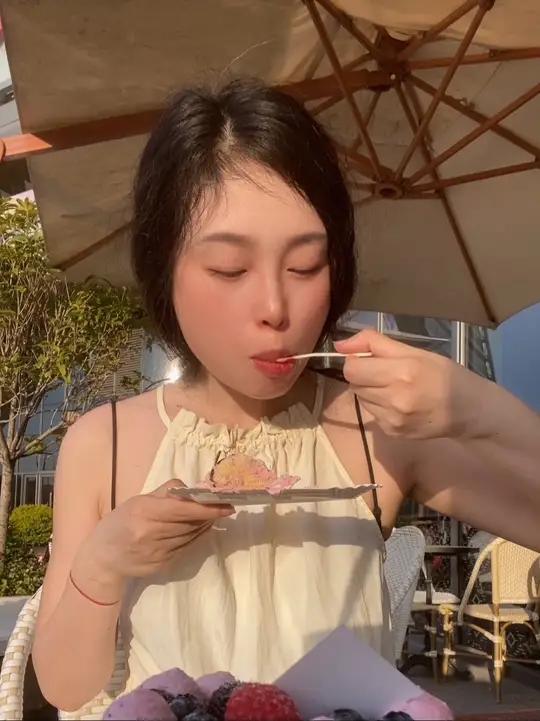 meetyoyo水果蛋糕,8公里左右免费送