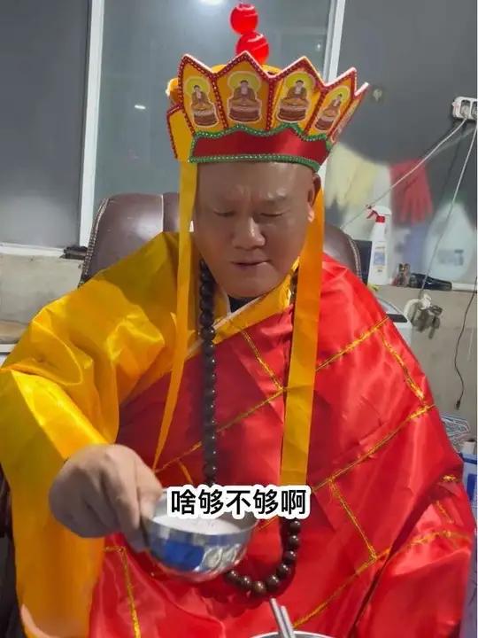 在美酒面前谁都经不起诱惑#六只天鹅#果蔬啤酒