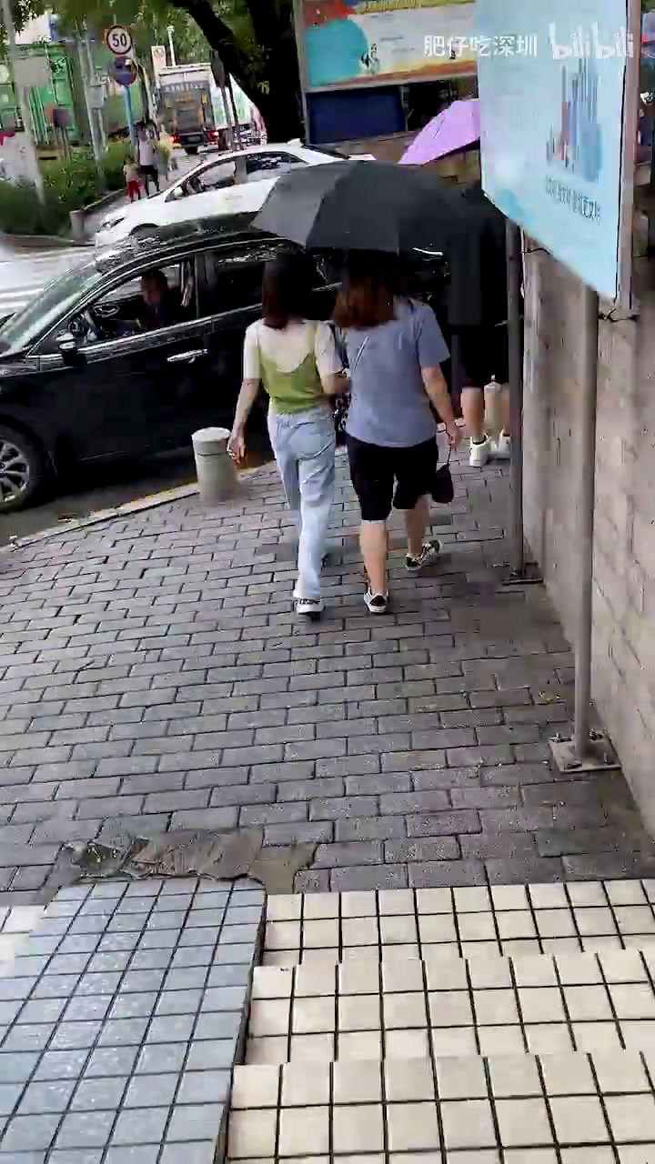 80岁阿婆的客家糕点铺，还有鸡屎藤饼真的能吃吗？