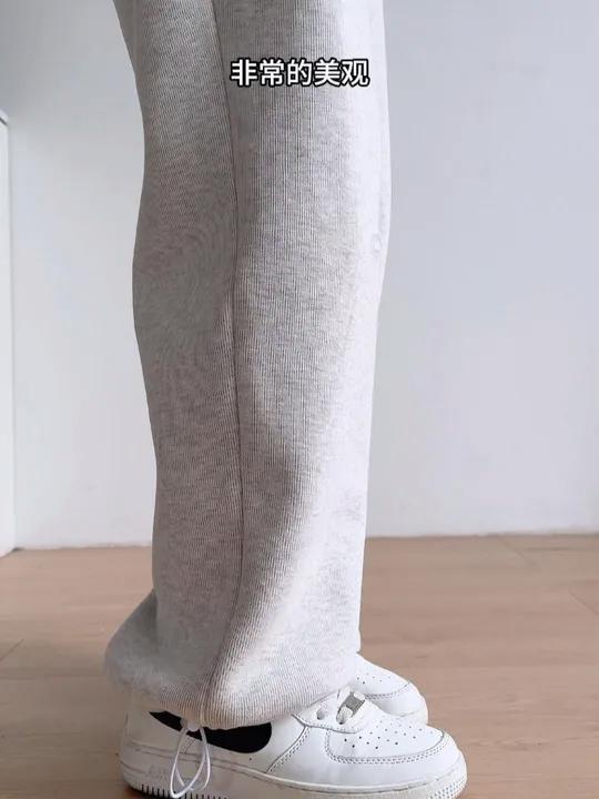 穿了这么久的卫裤,才知道这个龙虾扣怎么扣!加绒卫裤 百搭好穿的暖冬神裤 冬季搭配 小个子穿