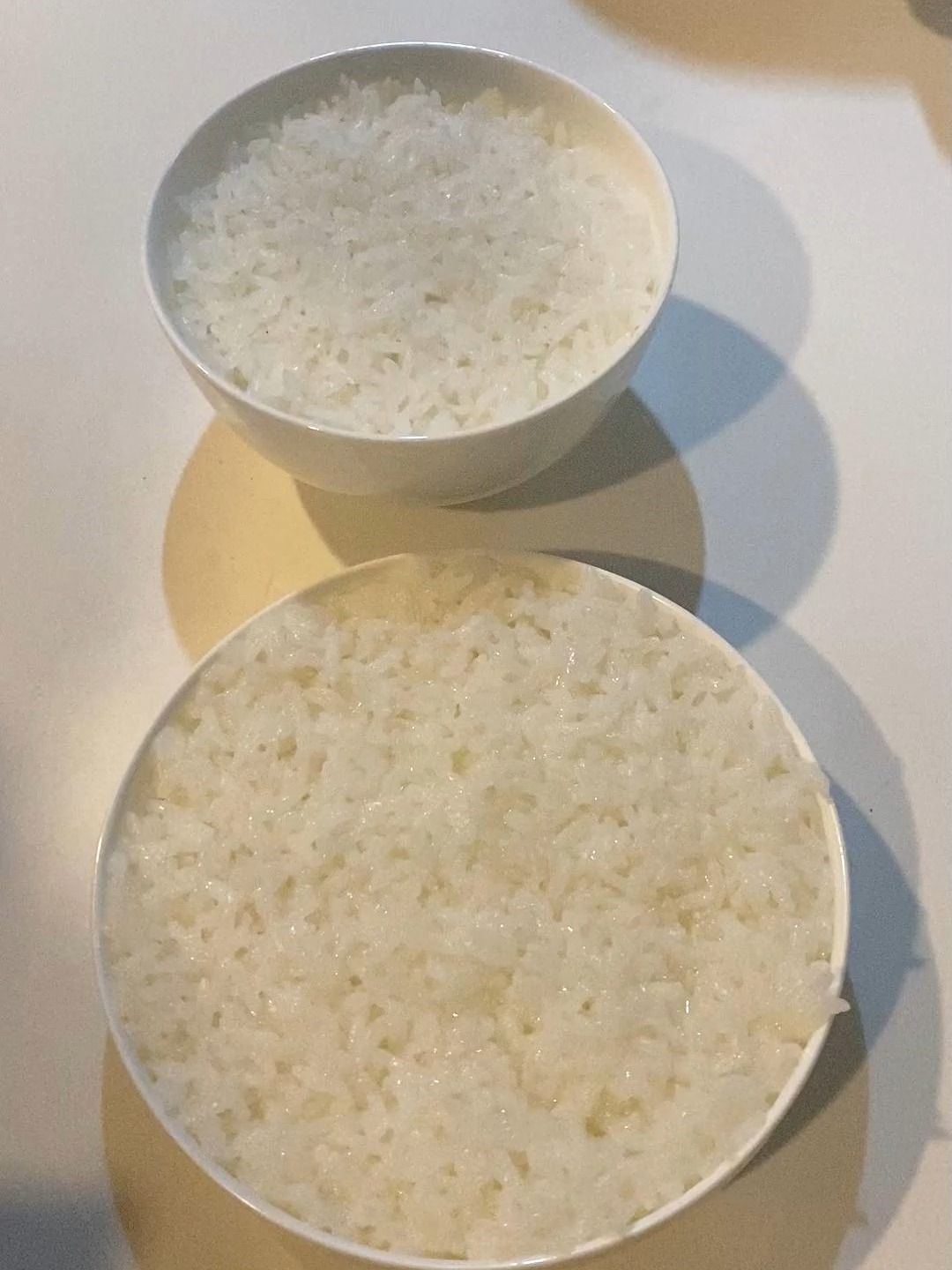 蒸米饭，直接加水蒸就错啦，教你3个小诀窍，米饭粒粒分明不粘锅 - 知乎