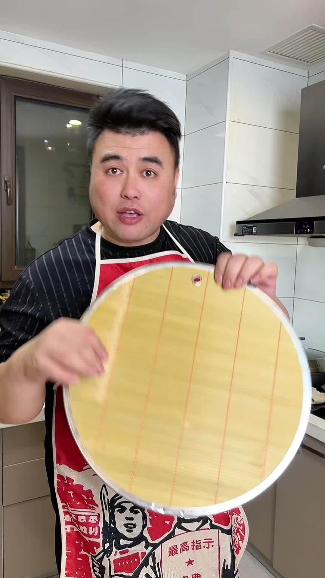 饺子过年都用得着 青竹的,无漆无蜡,淡淡竹香味 竹子饺子帘 双面青竹饺子帘 包饺子 厨房好