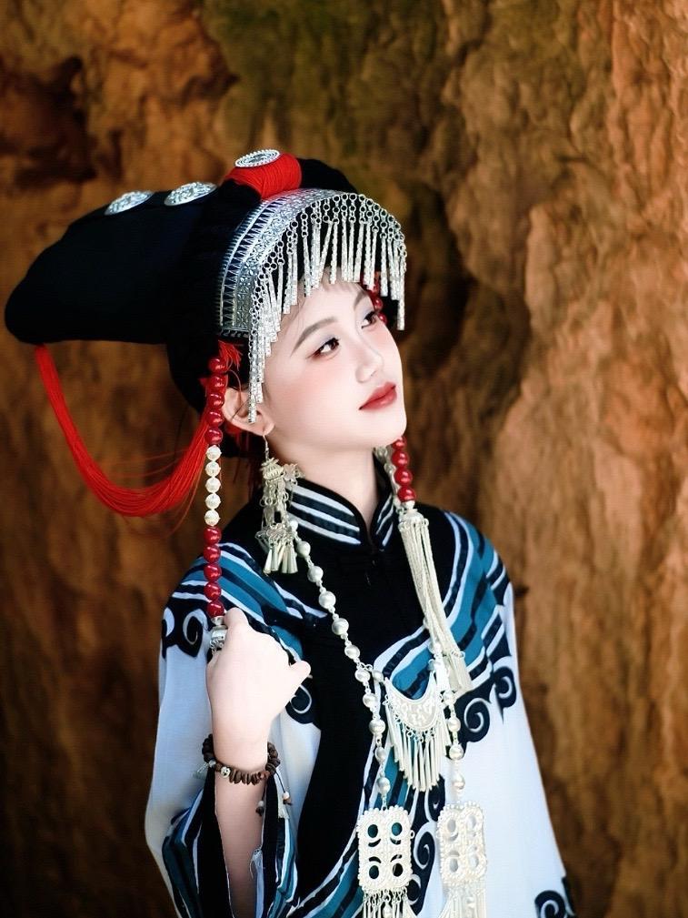 妈妈已做好今晚最丰盛的晚餐,等你回家～莫西子诗 妈妈的歌谣 中秋节快乐 旅拍 少数民族服饰