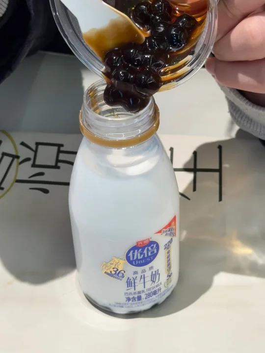 网友没骗我!2r喜茶黑糖波波真的香!