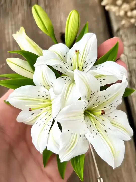 黏土手工百合花  手工花制作 一花一世界