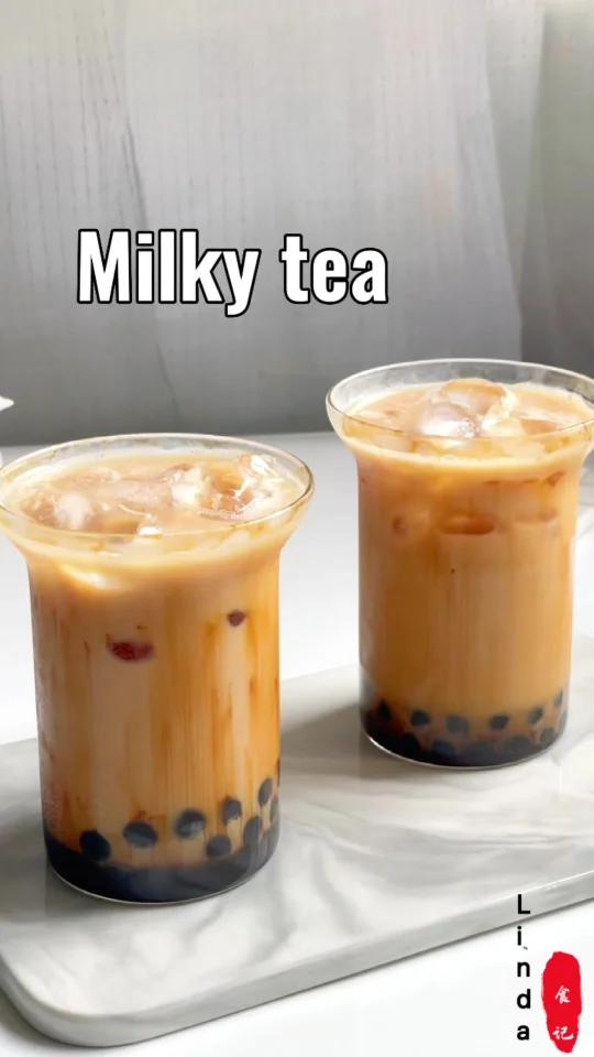 夏日饮品自制珍珠奶茶好喝到原地摆摊