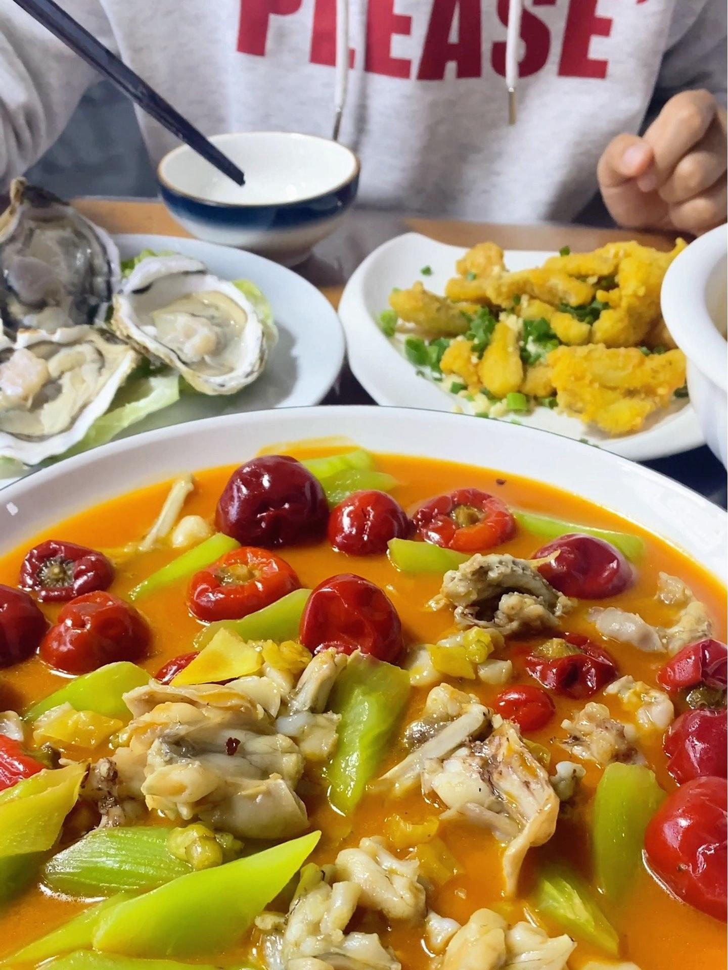 宁波好卷啊!这样的双人海鲜套餐这么便宜!?没想到在东北饭店居然吃到了地道的宁波海鲜 宁波探