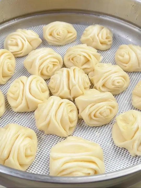 不发面蒸花卷