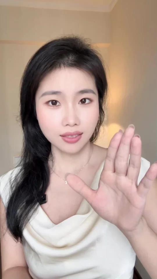 美白牙膏智商税？业内人教你正确刷出大白牙