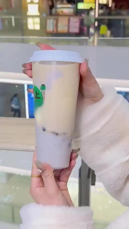 芋泥脑袋的快去喝沪上阿姨的厚芋泥波波奶茶,真的好好喝!