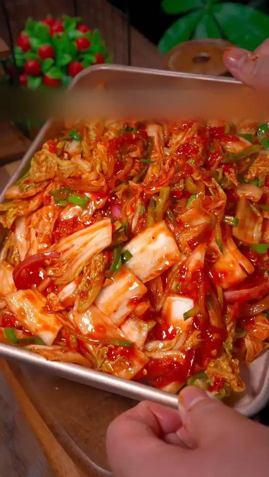 韩式辣白菜正宗韩国泡菜东北辣白菜手工腌制朝鲜袋装小咸菜