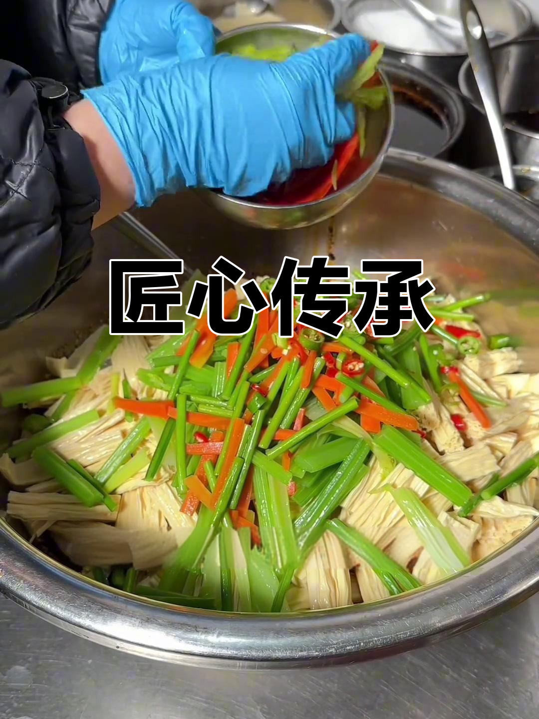 25年专注卤肉与凉菜,用心做好每一道菜品