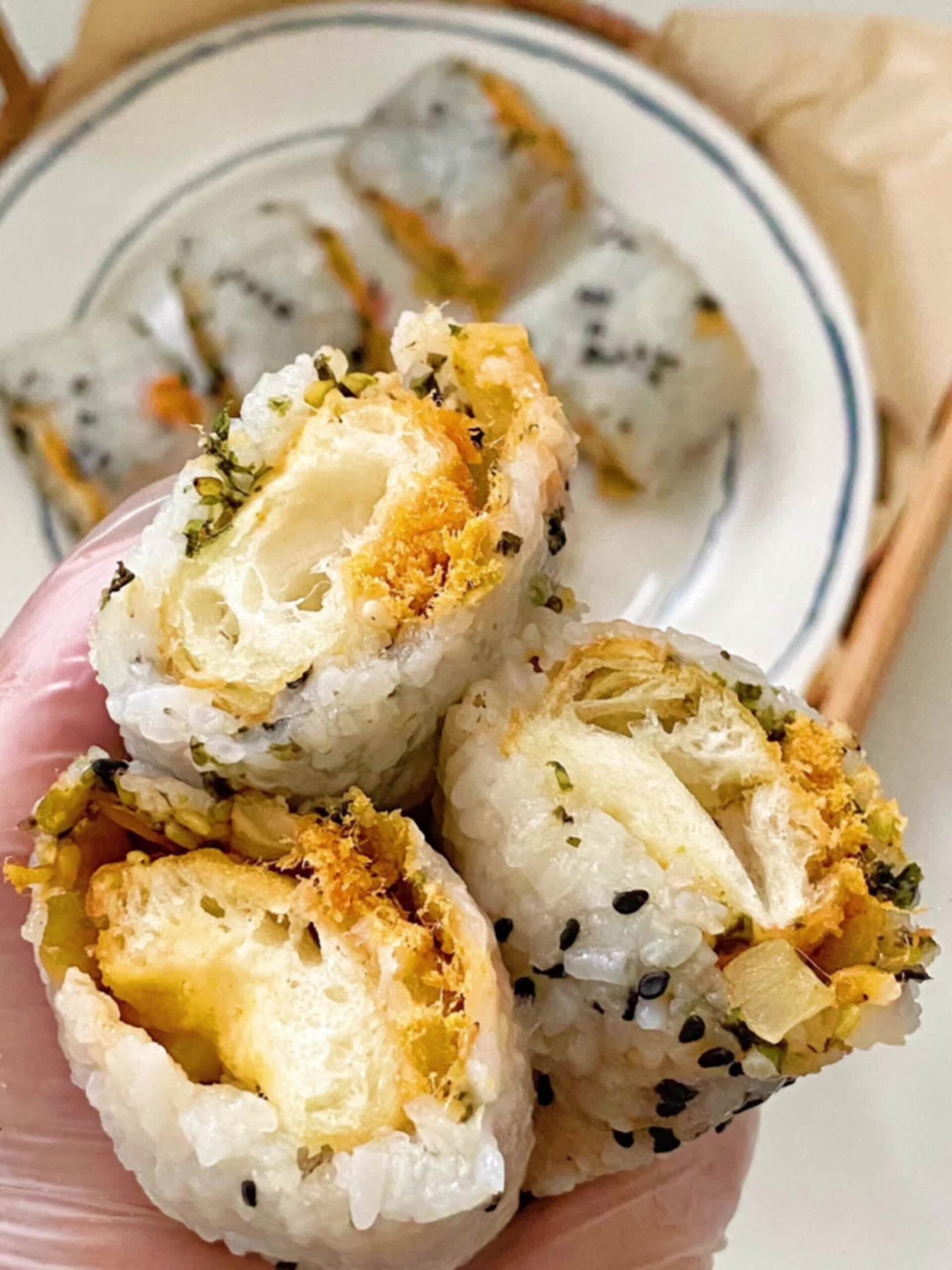 油条糯米饭团!才发现这么好吃做法,不迟吧