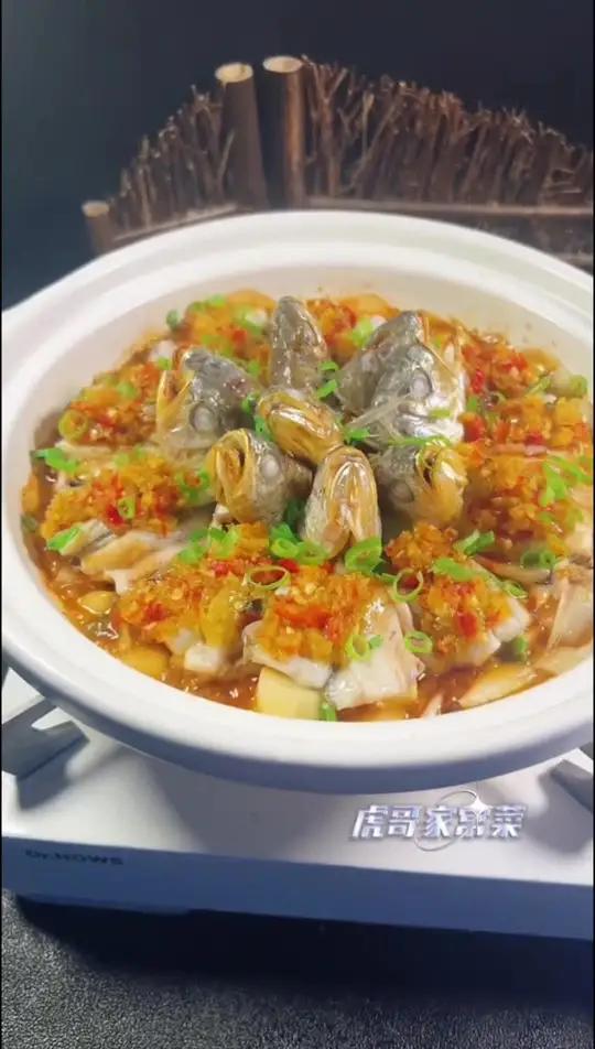 生焗黄鱼 海鲜蒜蓉酱,可以蒸生蚝 鲍鱼 开片虾 等,味道特别,教程详细!(看上面课堂有视频