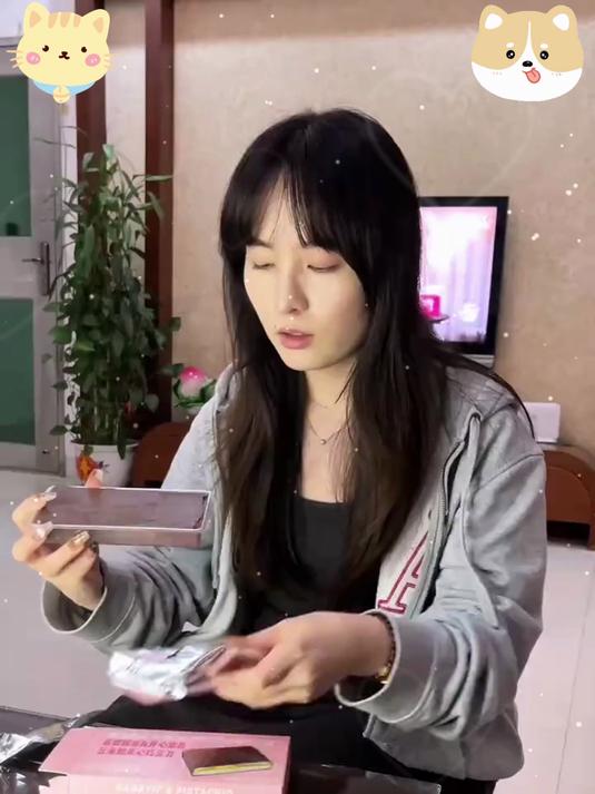 颜值控必入！迪拜棉花糖巧克力，金箔点缀超精致，送礼、自吃