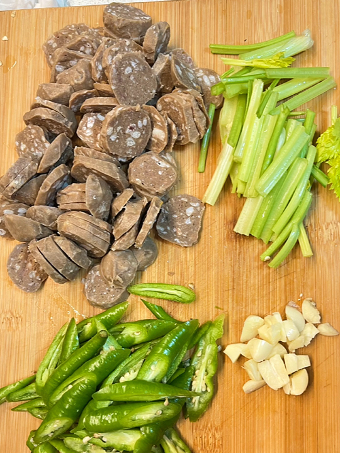 爆炒牛肉丸|吃火锅剩下的丸子可以这样做