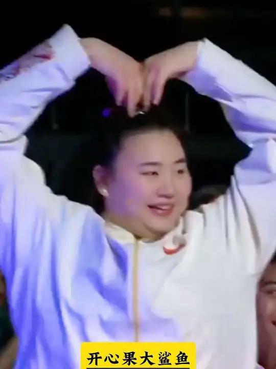 开心果大鲨鱼!女篮世界不能没有你!实战篮球篮球女篮刘禹彤中国女篮体育精神