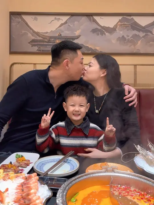 难忘十周年纪念日！