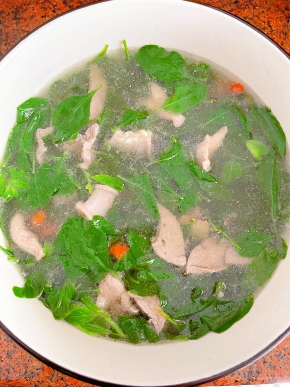 广东人最爱的三滚汤,枸杞叶猪杂汤