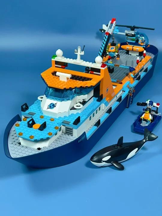 71厘米超大可浮船体!乐高60368极地巨轮