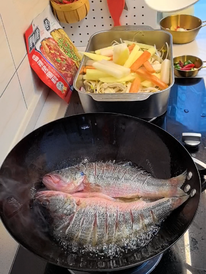 老公孩子想吃烤鱼,会过日子的女人不花138元出去吃