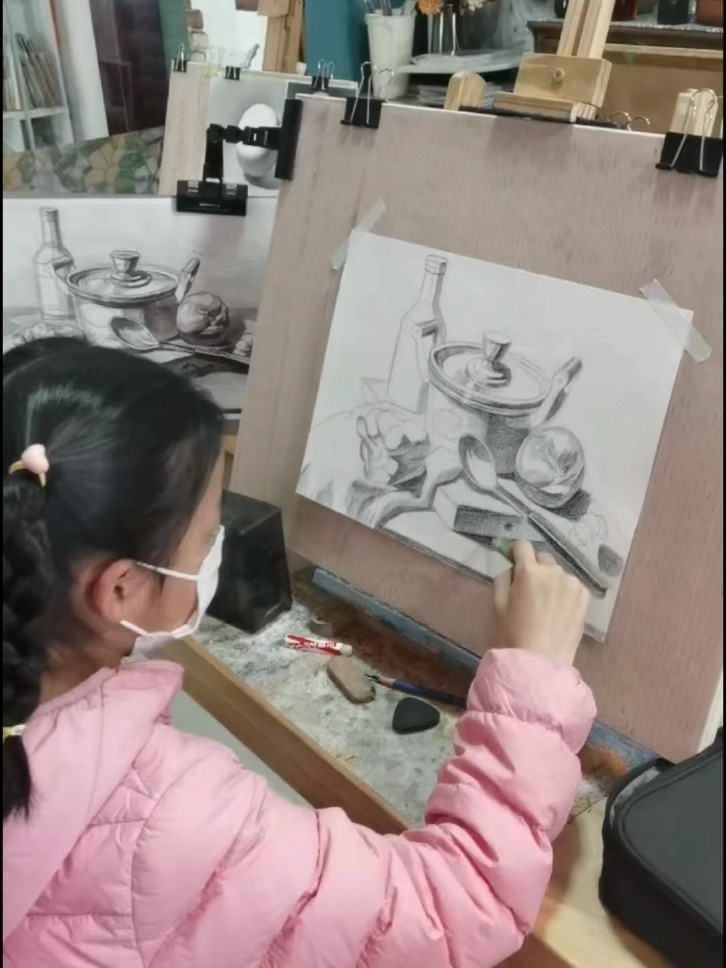 四年级结构素描