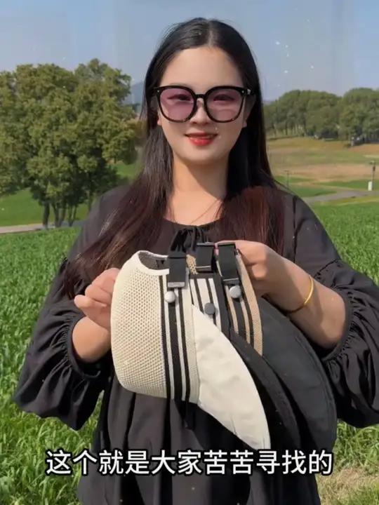 大帽檐经典款防晒鸭舌帽~百搭又好看,而且还可以挂口罩风吹不容易掉