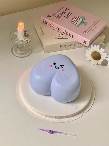 圆噜噜～还会眨眼睛的一颗心 生日蛋糕 沉浸式做蛋糕 爱心蛋糕 南宁生日蛋糕