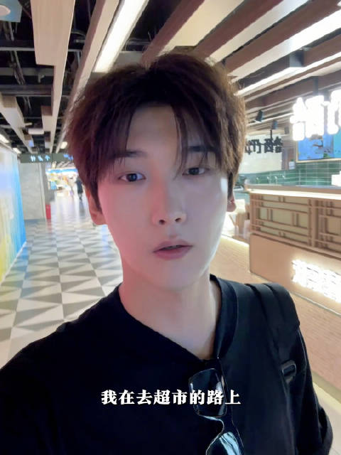 又是一年立秋,今年也要请你们喝秋天的第一杯奶茶
