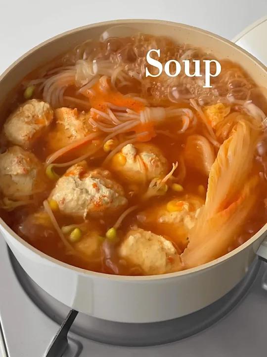 无油低卡高蛋白鸡肉豆腐丸子汤