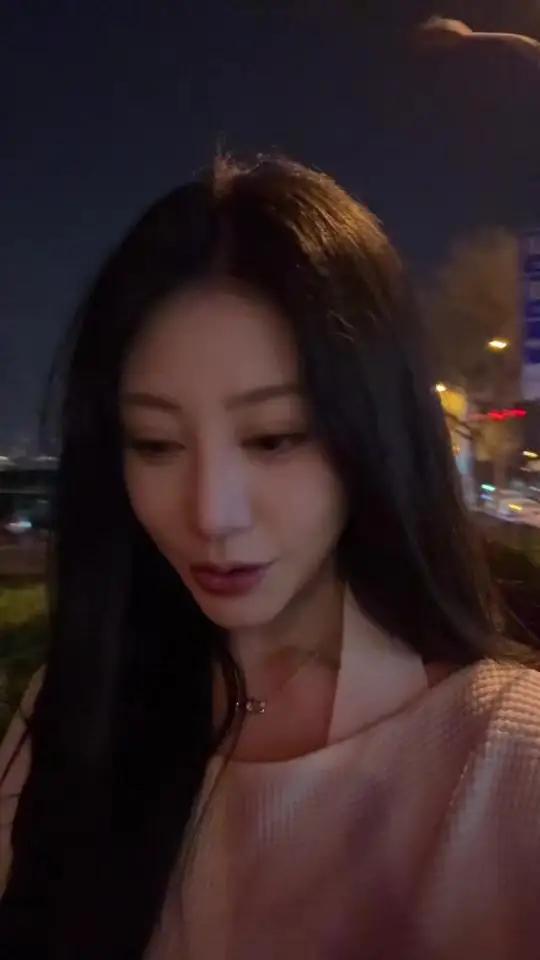 我们都是52赫兹的鲸 都渴望被读懂 所以你呢?