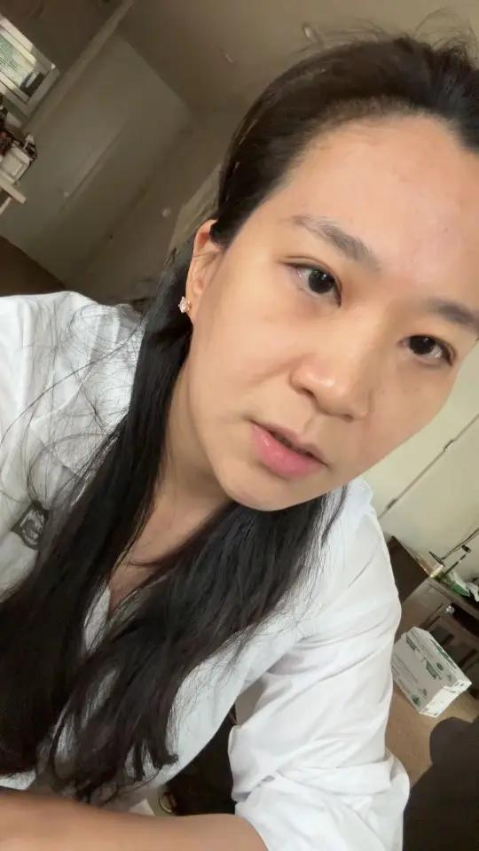 今天去吃了一顿中国菜,105刀+15%小费,两份炒饭,一个辣子鸡一个咸蛋黄豆腐,一个孜然羊