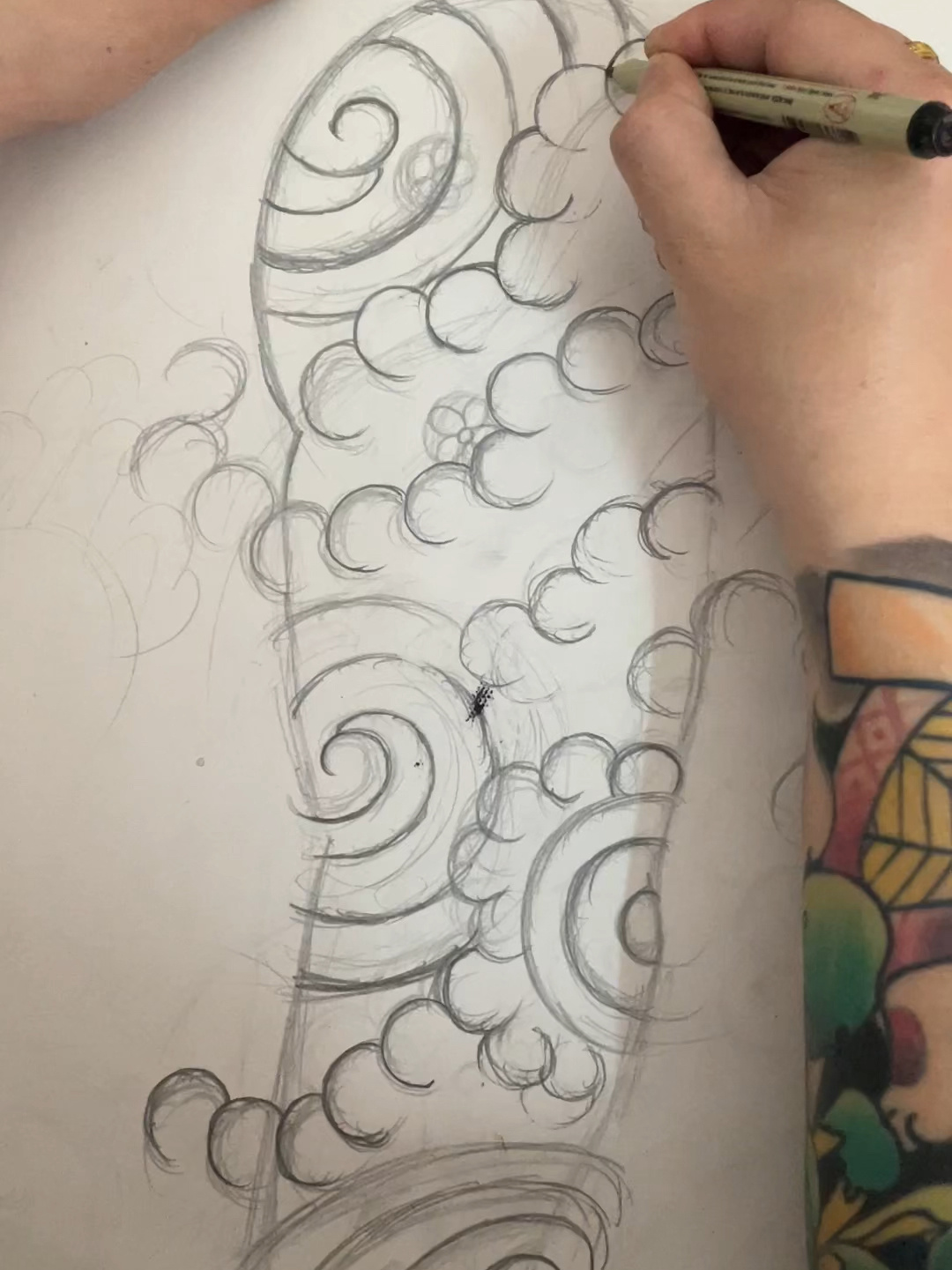 画一下泡泡云樱花臂