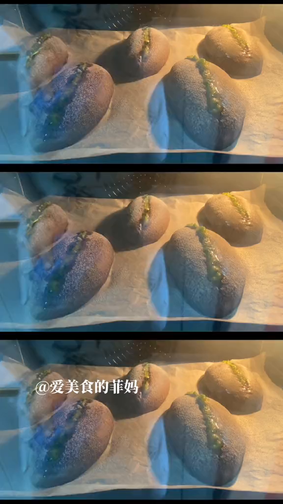 0失败的蒜香黑米面包,面包部分不油无糖